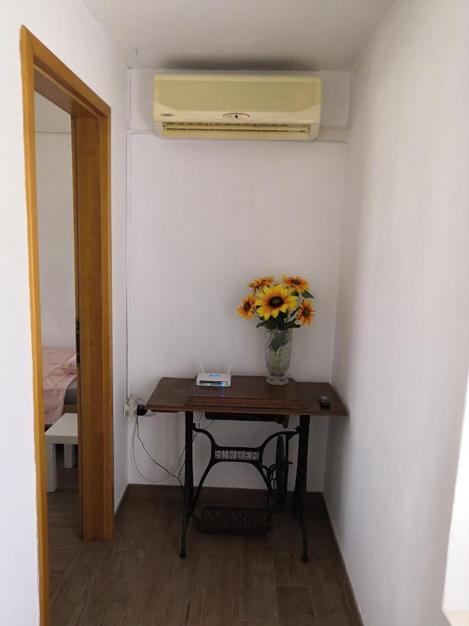 Ferienwohnung Rosemarin Koper Exterior foto