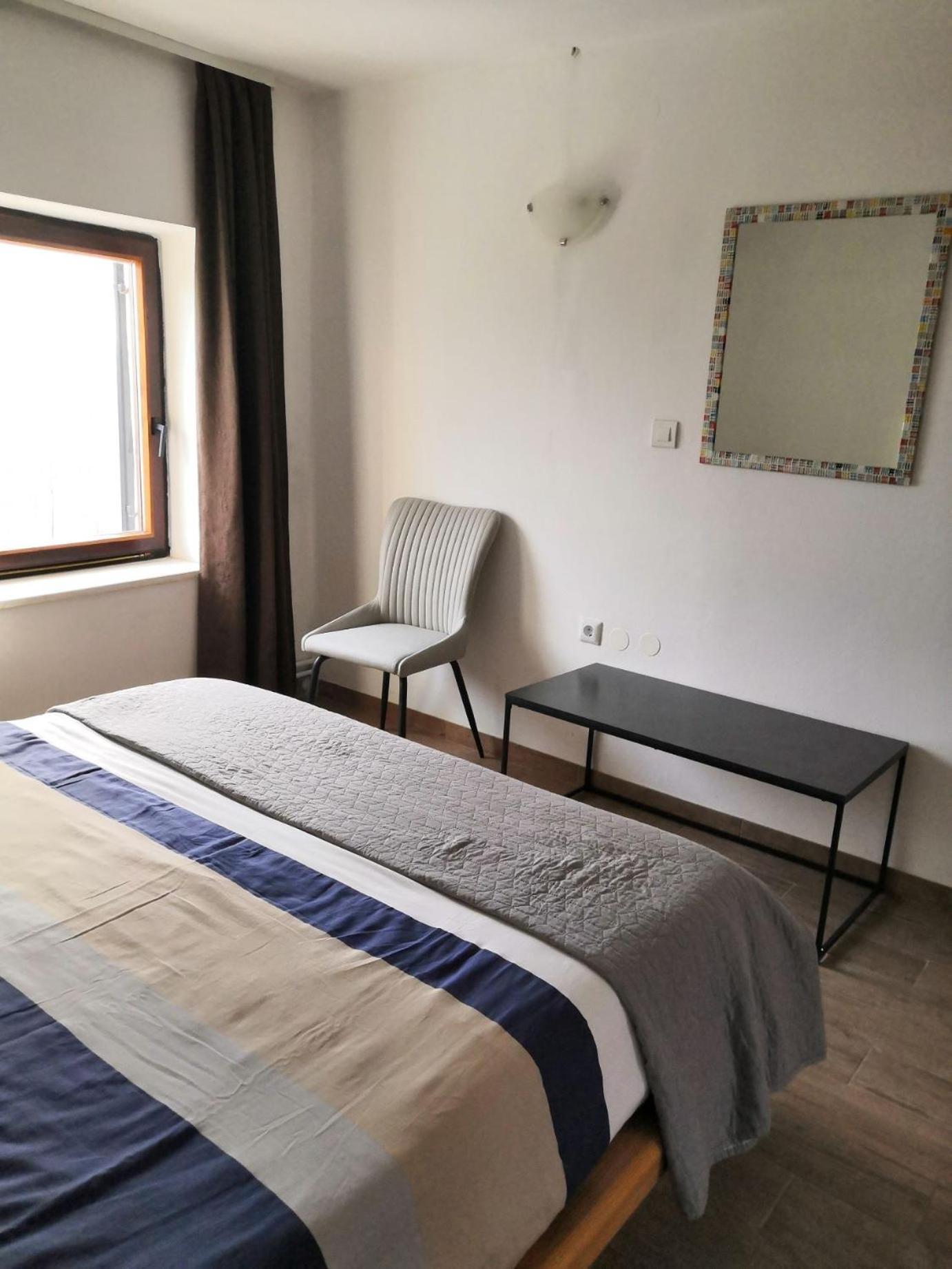 Ferienwohnung Rosemarin Koper Exterior foto